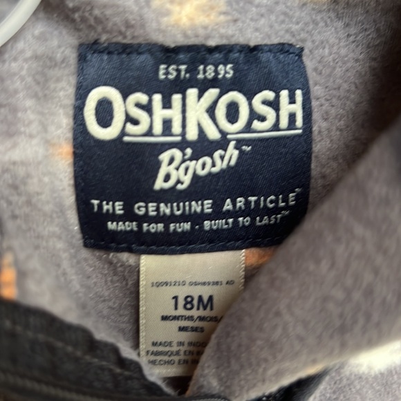 Half zip pull over - Picture 2 of 3